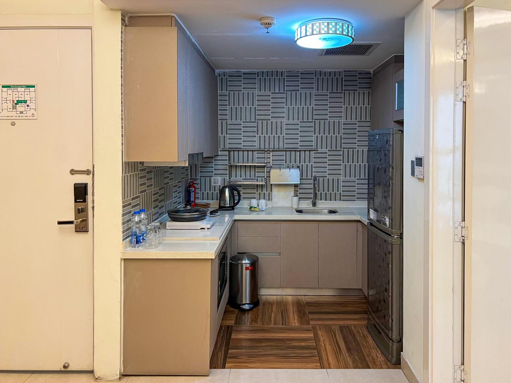 Coventina Lake Suites Дака Екстериор снимка