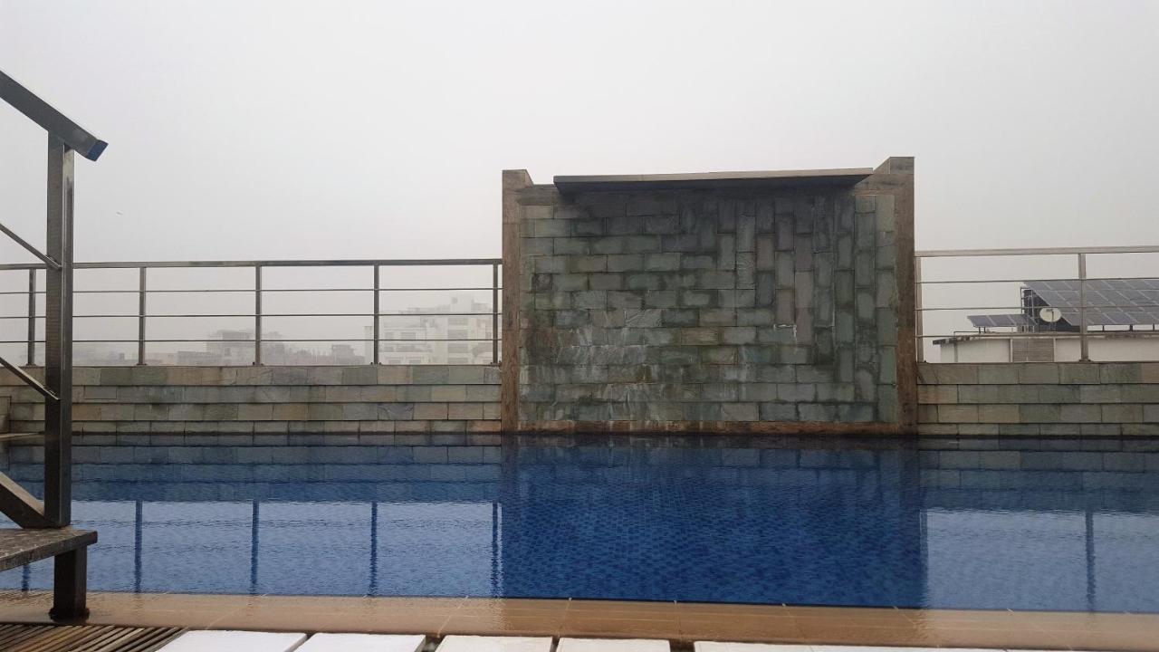 Coventina Lake Suites Дака Екстериор снимка