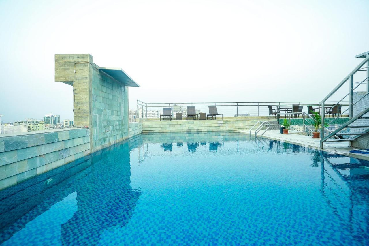 Coventina Lake Suites Дака Екстериор снимка