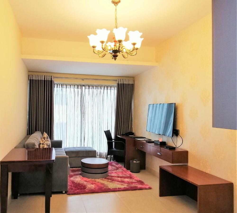 Coventina Lake Suites Дака Екстериор снимка
